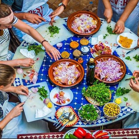Casa Medina Marrakech Hostel มาร์ราเกช ภายนอก รูปภาพ