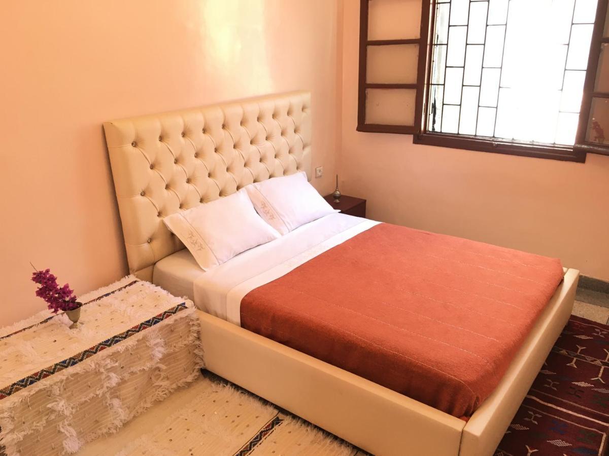 Casa Medina Marrakech Hostel มาร์ราเกช ภายนอก รูปภาพ