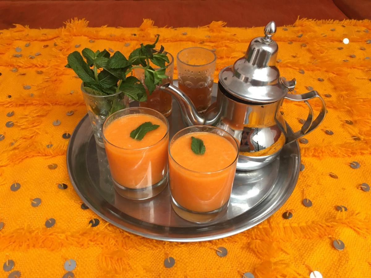 Casa Medina Marrakech Hostel มาร์ราเกช ภายนอก รูปภาพ